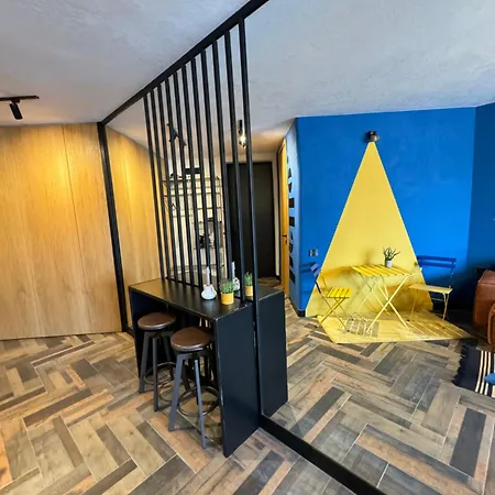 Amuse Bouche By Skabrin