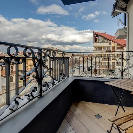 Apartment Amuse Bouche By Skabrin *