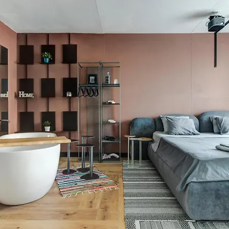 Amuse Bouche By Skabrin * Banszko