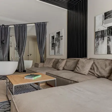 Amuse Bouche By Skabrin *