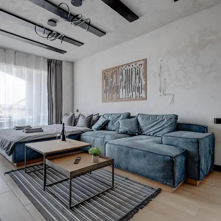 Amuse Bouche By Skabrin Apartman