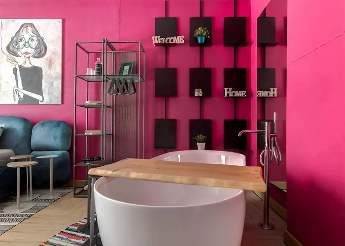 Amuse Bouche By Skabrin * Bansko